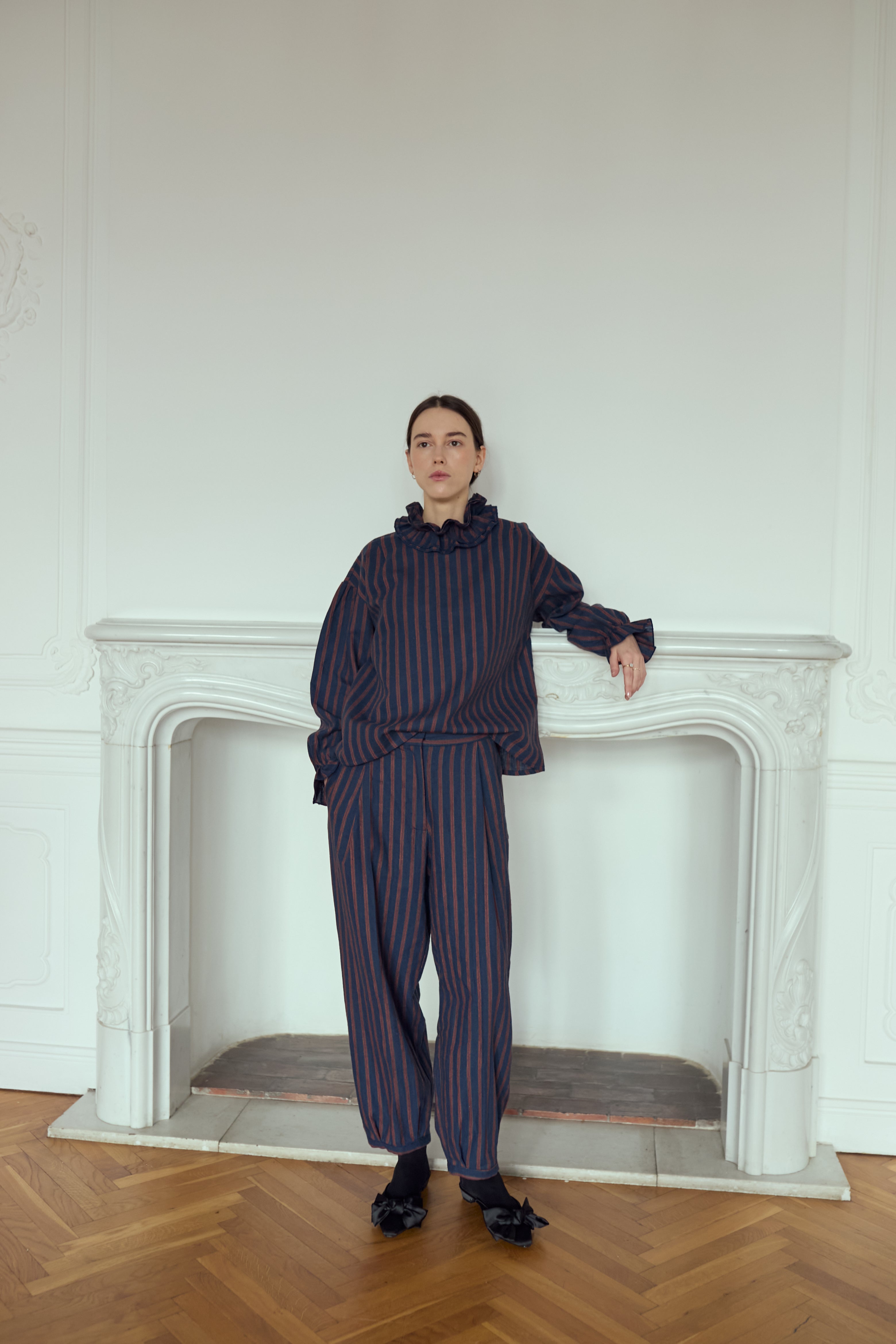 Tessa Shirt with Ruffle Collar
